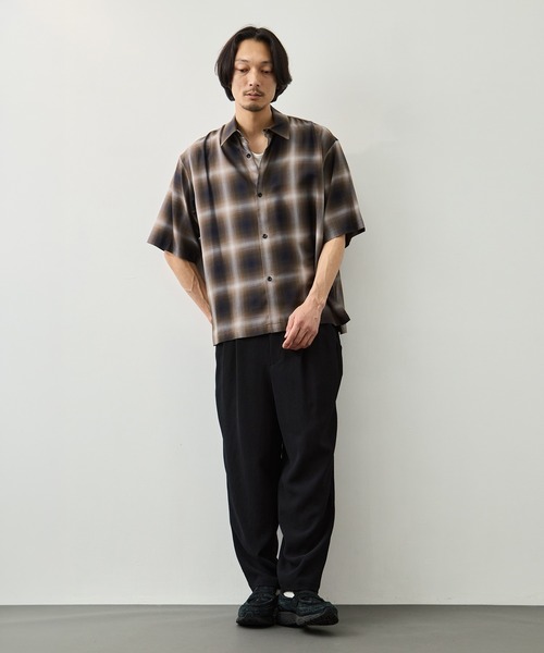 CITY TOKYO(シティトウキョウ)の「【CITY TOKYO】ソフトドレープオンブレチェックS/Sシャツ(シャツ/ブラウス・メンズ・ブラック/ライトブルー/ホワイト・1/2)」の9枚目の写真