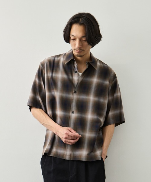 CITY TOKYO(シティトウキョウ)の「【CITY TOKYO】ソフトドレープオンブレチェックS/Sシャツ(シャツ/ブラウス・メンズ・ブラック/ライトブルー/ホワイト・1/2)」の5枚目の写真