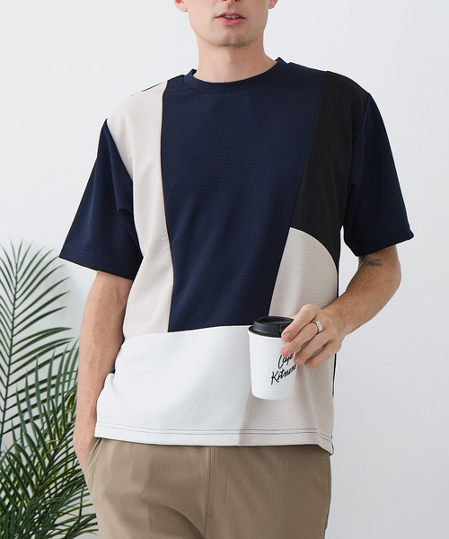 Blue Standard (ブルースタンダード)の「【BLUE STANDARD/ブルースタンダード】ドライリップル 切り替えデザインTシャツ 吸水速乾 ストレッチ イージーケア さらさら快適 カットソー(Tシャツ/カットソー・メンズ・ブルー系その他/ホワイト系その他/ブラック系その他2/ブラック系その他/ホワイト系その他2・LARGE/MEDIUM/X-LARGE)」の5枚目の写真