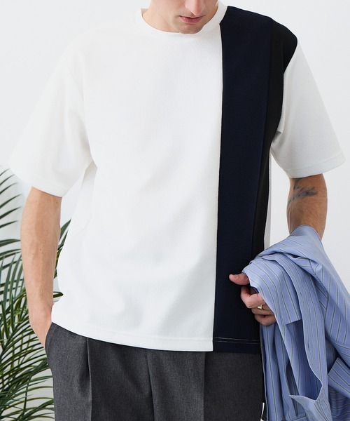 Blue Standard (ブルースタンダード)の「【BLUE STANDARD/ブルースタンダード】ドライリップル 切り替えデザインTシャツ 吸水速乾 ストレッチ イージーケア さらさら快適 カットソー(Tシャツ/カットソー・メンズ・ブルー系その他/ホワイト系その他/ブラック系その他2/ブラック系その他/ホワイト系その他2・LARGE/MEDIUM/X-LARGE)」の2枚目の写真