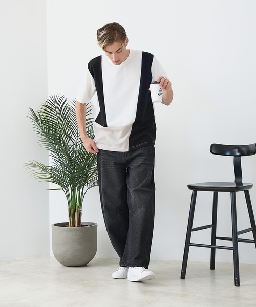 Blue Standard (ブルースタンダード)の「【BLUE STANDARD/ブルースタンダード】ドライリップル 切り替えデザインTシャツ 吸水速乾 ストレッチ イージーケア さらさら快適 カットソー(Tシャツ/カットソー・メンズ・ブルー系その他/ホワイト系その他/ブラック系その他2/ブラック系その他/ホワイト系その他2・LARGE/MEDIUM/X-LARGE)」の9枚目の写真