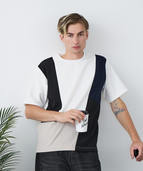 Blue Standard (ブルースタンダード)の「【BLUE STANDARD/ブルースタンダード】ドライリップル 切り替えデザインTシャツ 吸水速乾 ストレッチ イージーケア さらさら快適 カットソー(Tシャツ/カットソー・メンズ・ブルー系その他/ホワイト系その他/ブラック系その他2/ブラック系その他/ホワイト系その他2・LARGE/MEDIUM/X-LARGE)」の14枚目の写真