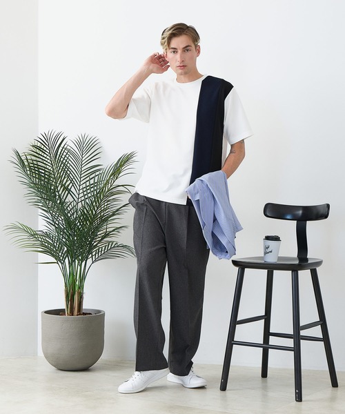 Blue Standard (ブルースタンダード)の「【BLUE STANDARD/ブルースタンダード】ドライリップル 切り替えデザインTシャツ 吸水速乾 ストレッチ イージーケア さらさら快適 カットソー(Tシャツ/カットソー・メンズ・ブルー系その他/ホワイト系その他/ブラック系その他2/ブラック系その他/ホワイト系その他2・LARGE/MEDIUM/X-LARGE)」の17枚目の写真