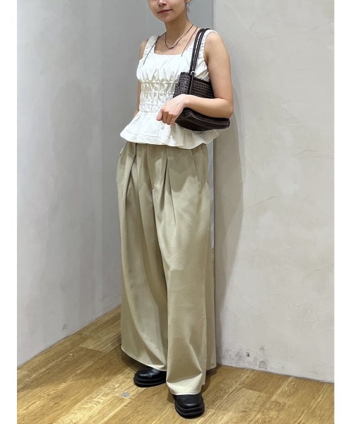 STYLEMIXER(スタイルミキサー)の「ローウエストタックワイドパンツ(その他パンツ・レディース・ベージュ/ブラック/アイボリー・MEDIUM/SMALL)」の8枚目の写真