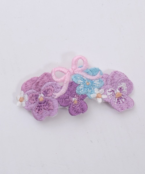 Chalmiere（シャルミエール）の「パンジー刺繍クリップセット（チャーム・レディース・ラベンダー・FREE）」の6枚目の写真