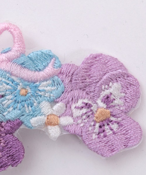 Chalmiere（シャルミエール）の「パンジー刺繍クリップセット（チャーム・レディース・ラベンダー・FREE）」の8枚目の写真