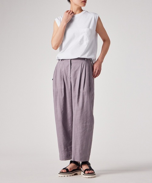 Paul Smith(ポールスミス)の「ウィメンズ "Signature Stripe" ノースリーブ カットソー / 165154 J275(Tシャツ/カットソー・レディース・ホワイト/ブラック/ブルー・MEDIUM)」の18枚目の写真