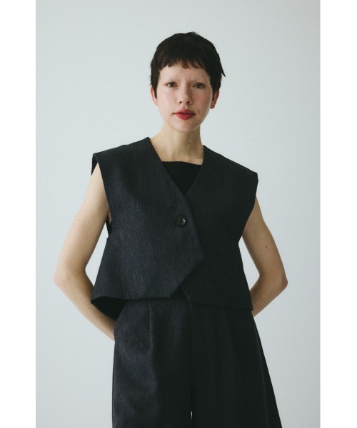 HeRIN.CYE(ヘリンドットサイ)の「Tweed butcher vest / ツイードブッチャーベスト(ベスト・レディース・ブラック/ライトブルー/ベージュ・FREE)」の8枚目の写真