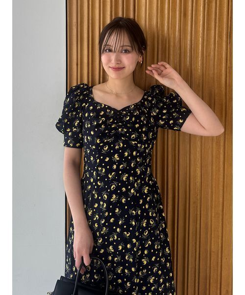 SNIDEL(スナイデル)の「【販路限定サイズあり】Sustainableフルーツプリントワンピース(ワンピース・レディース・ダークネイビー/ピンク/アイボリー・00/2/1/0)」の12枚目の写真