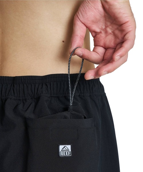 REEF(リーフ)の「REEF メンズ 26 SM VOLLEY JAM 17SHORTS ボードショーツ 【2026年夏モデル】/リーフ水陸両用UVカットストレッチバギーショーツ(水着・メンズ・ブラウン/ブラック/ブルー系その他/ベージュ系その他/グリーン系その他・LARGE/X-LARGE/MEDIUM/SMALL)」の13枚目の写真
