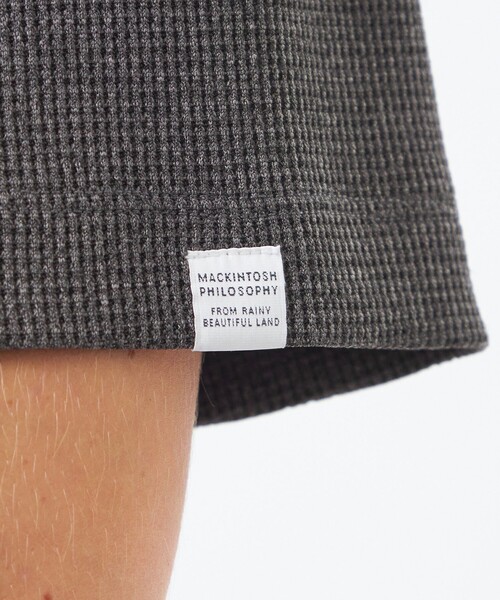 MACKINTOSH PHILOSOPHY(マッキントッシュ フィロソフィー)の「クルーネックTシャツ ミニワッフル(Tシャツ/カットソー・メンズ・チャコールグレー/ダークネイビー/ライトグレー・38/40)」の10枚目の写真
