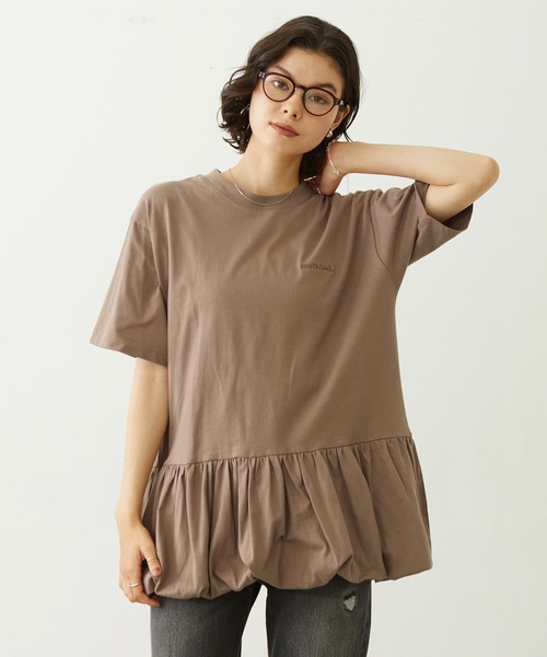 MILKFED.(ミルクフェド)の「BALLOON TUNIC(Tシャツ/カットソー・レディース・ベージュ/ブラック/ホワイト・ONE SIZE)」の3枚目の写真