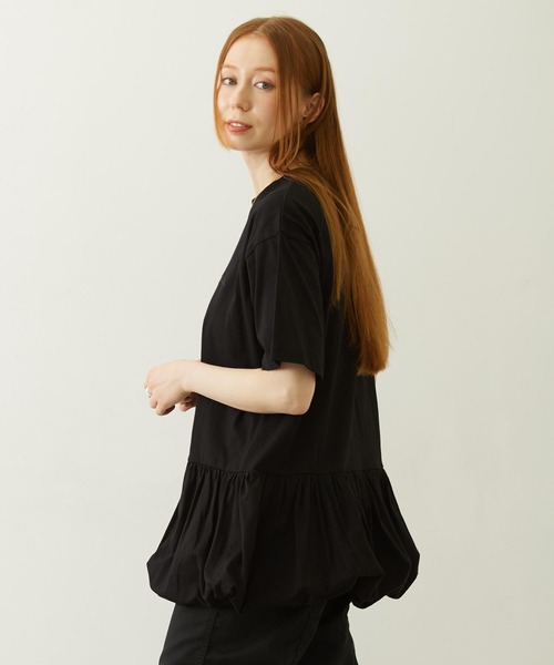 MILKFED.(ミルクフェド)の「BALLOON TUNIC(Tシャツ/カットソー・レディース・ベージュ/ブラック/ホワイト・ONE SIZE)」の4枚目の写真