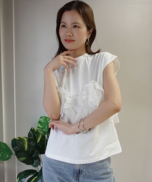 CORNERS(コーナーズ)の「2wayチュールフリルフレンチTシャツ(Tシャツ/カットソー・レディース・オフホワイト/ブラック/オリーブ/モカ・M)」の20枚目の写真