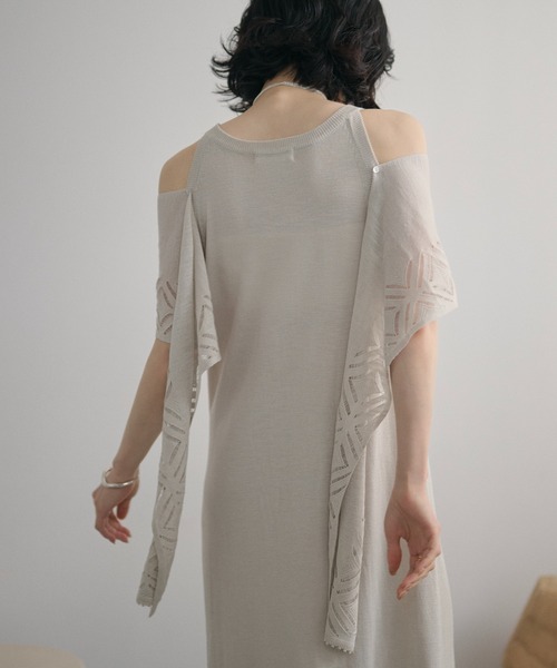 LAULEN(ローレン)の「multi way shawl set american sleeve dress /マルチウェイショールセット アメリカンスリーブドレス(ワンピース・レディース・グレー/ブラック・FREE)」の10枚目の写真