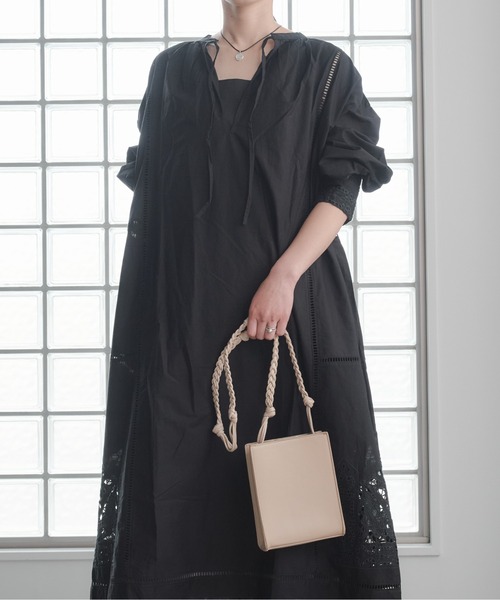 Pqran(クラン)の「カットワーク刺繍カフタンワンピース(ワンピース・レディース・ブラック/オフホワイト・FREE)」の7枚目の写真