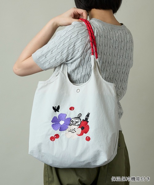 MOOMIN(ムーミン)の「【MOOMIN】(ムーミン) 軽量 A4 B4収納 軽撥水 刺繍 マルシェバッグ RMPK-06HR(トートバッグ・レディース・ライトグレー/ネイビー/ベージュ/カーキ・ONE SIZE)」の2枚目の写真