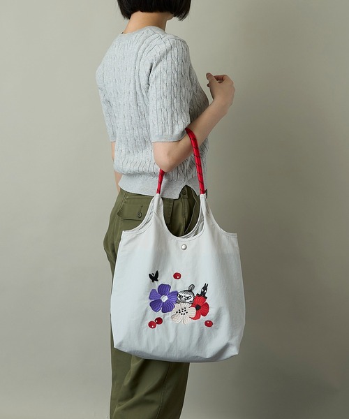 MOOMIN(ムーミン)の「【MOOMIN】(ムーミン) 軽量 A4 B4収納 軽撥水 刺繍 マルシェバッグ RMPK-06HR(トートバッグ・レディース・ライトグレー/ネイビー/ベージュ/カーキ・ONE SIZE)」の16枚目の写真