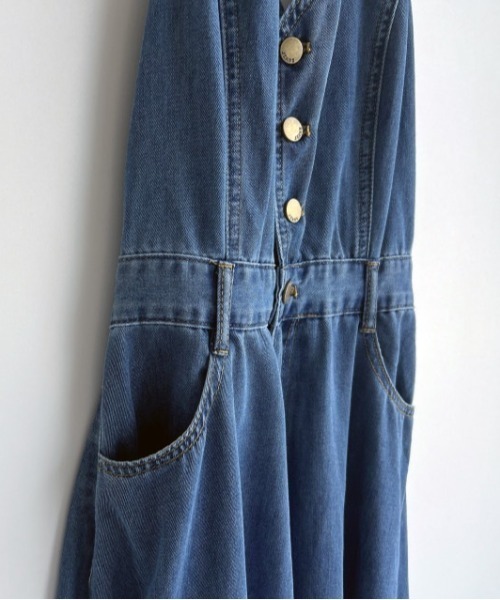 YUGA(ユーガ)の「YUGA_YGMC Korean-style Halter neck denim long dress(ワンピース・レディース・インディゴブルー・FREE)」の16枚目の写真