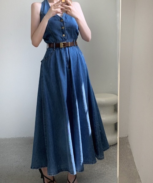 YUGA(ユーガ)の「YUGA_YGMC Korean-style Halter neck denim long dress(ワンピース・レディース・インディゴブルー・FREE)」の4枚目の写真