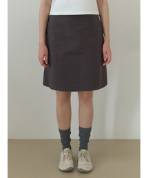 THEMITTEN（ザ・ミトン）の「Ceder midi skirt (charcoal)（スカート）」