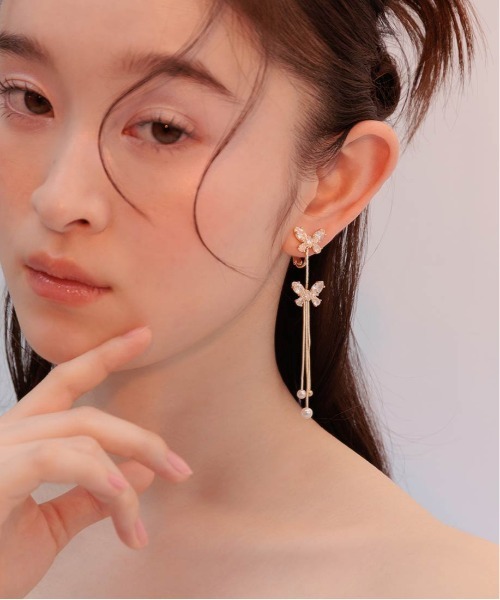 RANDA(ランダ)の「【Butterfly Collection】バタフライイヤリング(イヤリング・レディース・シルバー/ゴールド・FREE)」の4枚目の写真