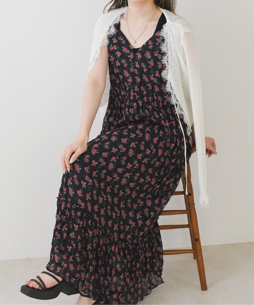 MISCH MASCH(ミッシュマッシュ)の「2026春夏新作 フェミニンフラワーキャミワンピース(ワンピース・レディース・ピンク/ブルー・フリ-)」の15枚目の写真