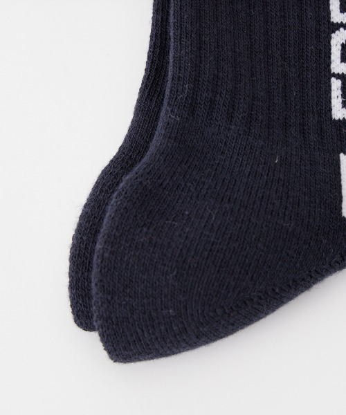 FRED PERRY（フレッドペリー）の「【WEB先行予約】[FRED PERRY/フレッドペリー] ラインロゴ ミドル丈スポーツソックス(WEB限定)（ソックス/靴下・レディース・ホワイト/ネイビー・4-6/6-8）」の4枚目の写真