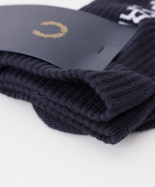 FRED PERRY（フレッドペリー）の「【WEB先行予約】[FRED PERRY/フレッドペリー] ラインロゴ ミドル丈スポーツソックス(WEB限定)（ソックス/靴下・レディース・ホワイト/ネイビー・4-6/6-8）」の5枚目の写真