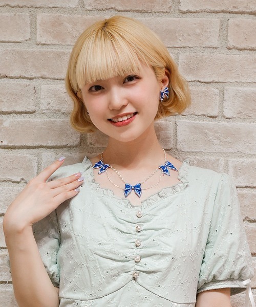 axes femme POETIQUE(アクシーズファムポエティック)の「パールリボンネックレス(ネックレス・レディース・ブルー/ピンク・FREE)」の11枚目の写真