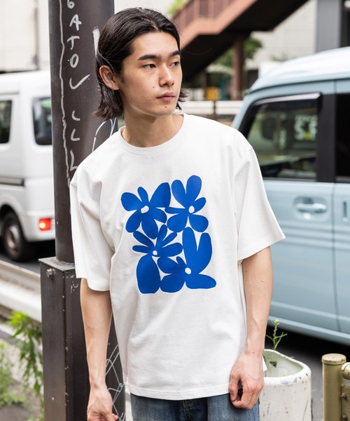 BAYFLOW（ベイフロー）の「[WEB限定/ユニセックス]アソートアートデザインTシャツ（Tシャツ/カットソー・レディース・チャコールグレー/オフホワイト/ピンク/ライトイエロー・SMALL/MEDIUM）」の18枚目の写真