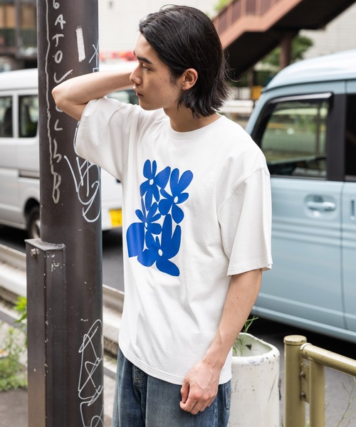 BAYFLOW（ベイフロー）の「[WEB限定/ユニセックス]アソートアートデザインTシャツ（Tシャツ/カットソー・レディース・チャコールグレー/オフホワイト/ピンク/ライトイエロー・SMALL/MEDIUM）」の19枚目の写真