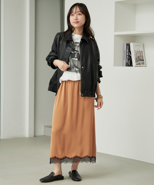 SLOBE IENA(スローブイエナ)の「《WEB限定カラーあり/追加》SLOBE ソフトローファー(ローファー・レディース・カーキ/ブラック・23cm/23.5cm/24cm/24.5cm)」の17枚目の写真