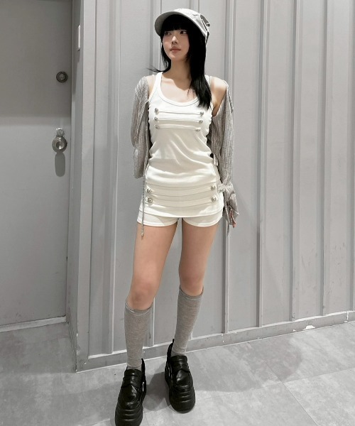 Never mind the XU / Chikashitsu+(ネバーマインド ザ エックスユー / チカシツプラス)の「【nmtc+】Button Shirring Skort (3color) / 【エヌエムティーシープラス】ナポレオンミニスカートパンツ(その他パンツ・レディース・ブラック/ホワイト/グレー・ONE SIZE)」の22枚目の写真