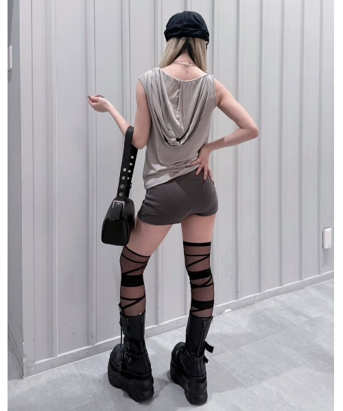 Never mind the XU / Chikashitsu+(ネバーマインド ザ エックスユー / チカシツプラス)の「【nmtc+】Button Shirring Skort (3color) / 【エヌエムティーシープラス】ナポレオンミニスカートパンツ(その他パンツ・レディース・ブラック/ホワイト/グレー・ONE SIZE)」の10枚目の写真