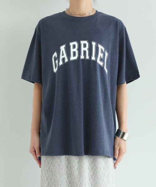 STYLE DELI(スタイルデリ)の「質感加工ロゴTシャツ/GABRIEL(Tシャツ/カットソー・レディース・チャコール/ネイビー/ホワイト・FREE)」の10枚目の写真