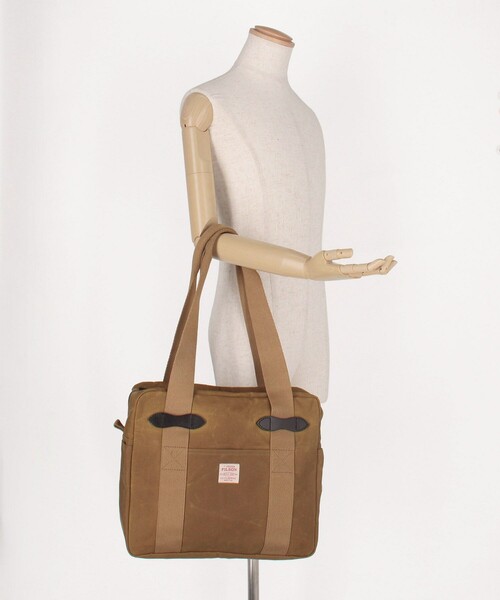 FILSON(フィルソン)の「FILSON/フィルソン Tin Cloth Zipper Tote Bag/ティンクロス ジッパー トートバッグ(トートバッグ・メンズ・ブラウン・24)」の9枚目の写真