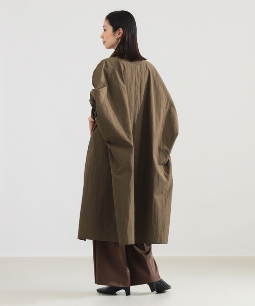 Demi-Luxe BEAMS(デミルクス ビームス)の「AK+1 / タスラン オーバーコート(その他アウター・レディース・ブラック/モカ・36/38)」の15枚目の写真