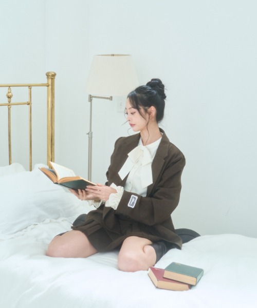 Lallana(ララーナ)の「Ribbon frill volume sleeve blouse/リボンフリルボリュームスリーブブラウス(シャツ/ブラウス・レディース・ライトブルー/アイボリー・FREE)」の18枚目の写真