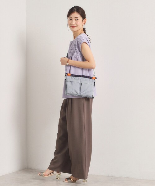 ITS'DEMO(イッツデモ)の「【撥水】2WAYサコッシュ(ショルダーバッグ・レディース・グレー/ネイビー/ブラック・00)」の5枚目の写真