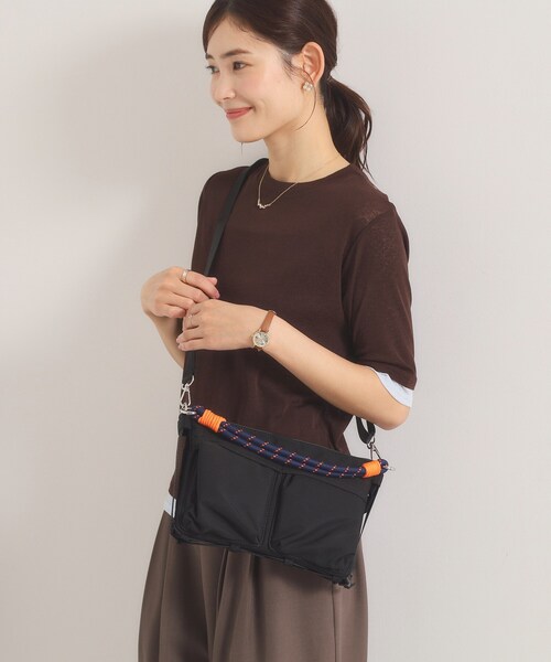 ITS'DEMO(イッツデモ)の「【撥水】2WAYサコッシュ(ショルダーバッグ・レディース・グレー/ネイビー/ブラック・00)」の6枚目の写真