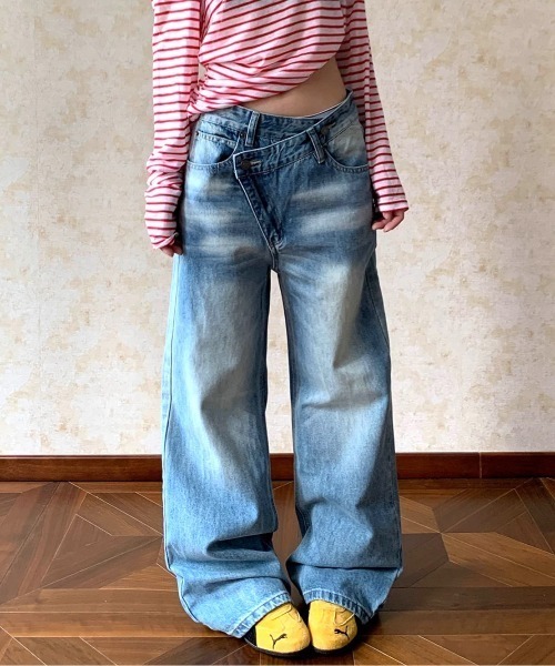SHEENA（シーナ）の「アシメウエストワイドデニムパンツ（デニムパンツ・レディース・ブルー・S/M/L）」の5枚目の写真