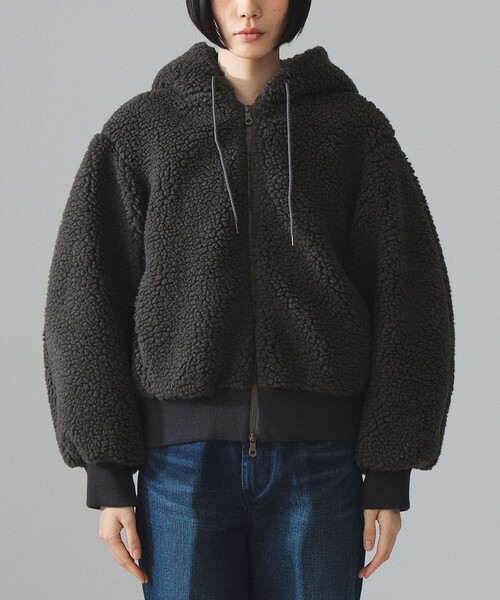 BEAMS BOY(ビームスボーイ)の「maturely / ボア ジップ フーディー(ブルゾン・レディース・ベージュ/チャコールグレー・0/1)」の11枚目の写真