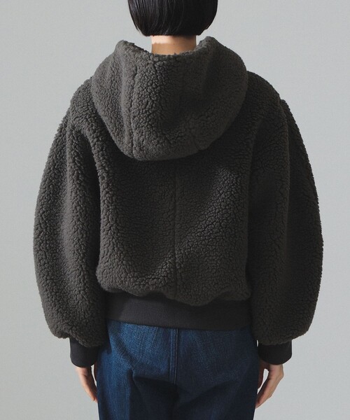 BEAMS BOY(ビームスボーイ)の「maturely / ボア ジップ フーディー(ブルゾン・レディース・ベージュ/チャコールグレー・0/1)」の13枚目の写真