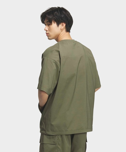adidas(アディダス)の「シティテック ルーズフィット ドットエア ブリーザブル ウーブン半袖Tシャツ / アディダス adidas(Tシャツ/カットソー・メンズ・カーキ・XX-LARGE/3XL/LARGE/MEDIUM/SMALL/X-LARGE)」の2枚目の写真