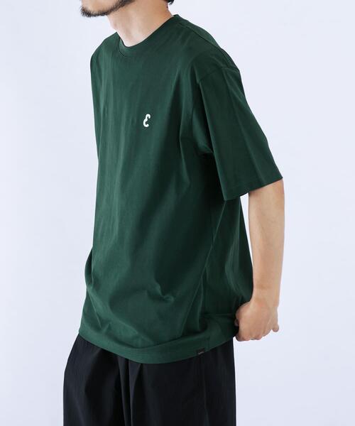 EKAL（エカル）の「『イージーケア』ロゴワッペンTシャツ（Tシャツ/カットソー・メンズ・ベージュ系その他/ホワイト/グリーン・MEDIUM/LARGE）」の3枚目の写真