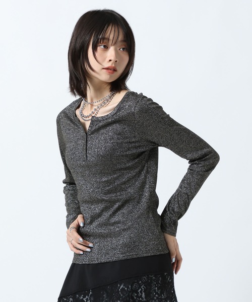 PAGEBOY（ページボーイ）の「ラメカットヘンリー2WAYロングスリーブ（Tシャツ/カットソー・レディース・オフホワイト/シルバー/ブルー・FREE）」の17枚目の写真