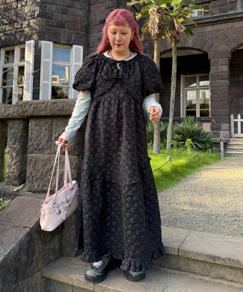 w closet(ダブルクローゼット)の「Am フリルジャガードキャミワンピース(ワンピース・レディース・イエロー/ブラック/ピンク・FREE)」の18枚目の写真
