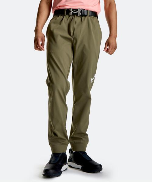 UNDER ARMOUR(アンダーアーマー)の「UAティートゥーグリーン 二ット テーパードパンツ(ゴルフ/メンズ)(その他パンツ・メンズ・カーキ・L)」の1枚目の写真