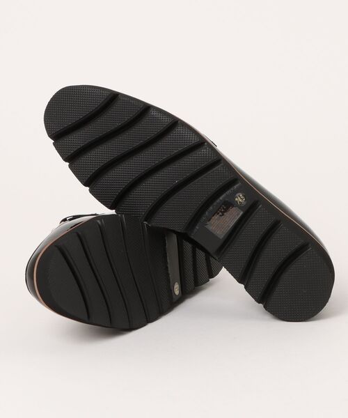carino(カリーノ)の「【レイン対応】厚底ビットローファー(ローファー・レディース・ブラック/ライトブラック/ベージュ系その他・24.5cm/24cm/23.5cm/23cm/22.5cm)」の17枚目の写真